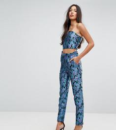 Брюки-сигареты из парчи с цветочной отделкой Missguided Tall - Зеленый