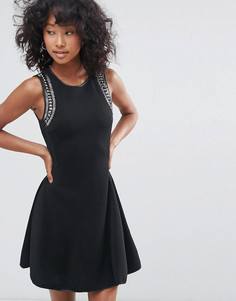 Приталенное платье с отделкой на плече Oeuvre - Черный