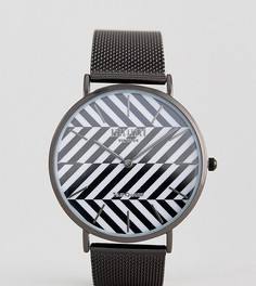 Черные часы с сетчатым ремешком Reclaimed Vintage Inspired эксклюзивно для ASOS - Черный