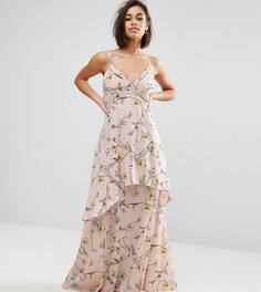 Шифоновое платье макси с цветочным принтом Boohoo Petite - Розовый