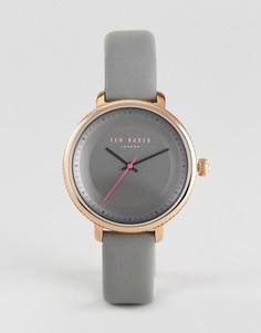 Серые часы с кожаным ремешком Ted Baker Isla - Серый