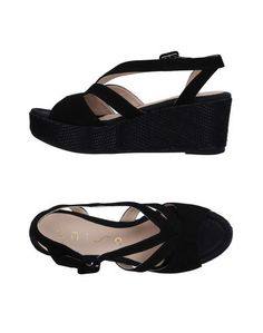 Сандалии Unisa