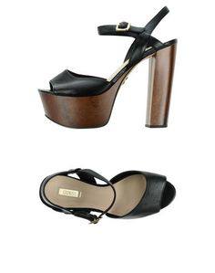 Сандалии Guess