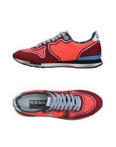 Низкие кеды и кроссовки Golden Goose Deluxe Brand