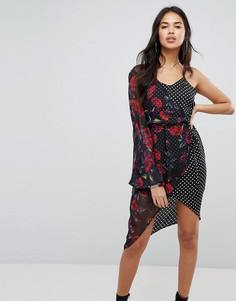 Платье мини с запахом и принтом PrettyLittleThing - Мульти