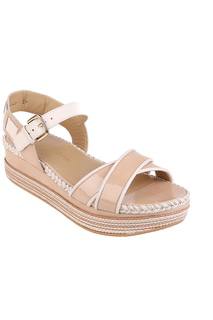 Босоножки на ремешке Stuart Weitzman