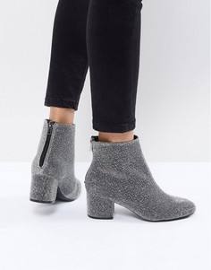 Блестящие ботинки на блочном каблуке New Look - Серый
