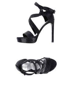 Сандалии Stuart Weitzman