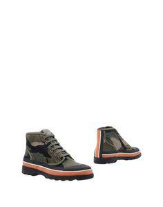 Полусапоги и высокие ботинки Valentino