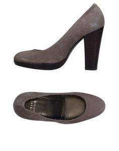 Туфли Stuart Weitzman
