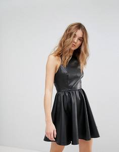 Приталенное платье из искусственной кожи New Look - Черный