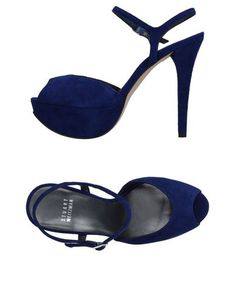 Сандалии Stuart Weitzman