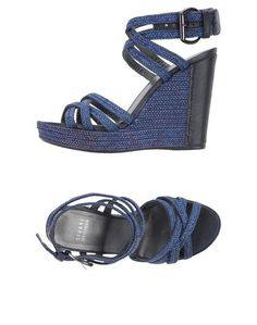 Сандалии Stuart Weitzman