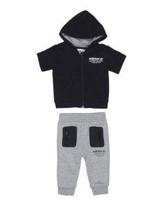Спортивный костюм Adidas