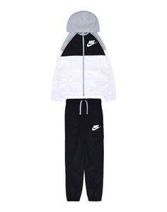 Спортивный костюм Nike
