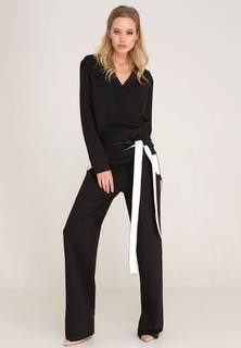 Комплект блуза и брюки  Lezzarine Костюм в спортивном стиле