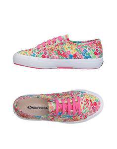 Низкие кеды и кроссовки Superga