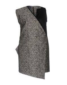 Короткое платье Emanuel Ungaro