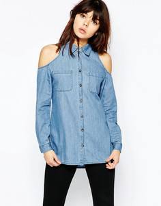 Джинсовая выбеленная рубашка с открытыми плечами ASOS - Синий