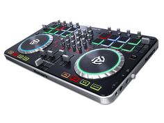 Dj контроллер Numark Mixtrack Quad