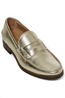 Penny loafers British passport