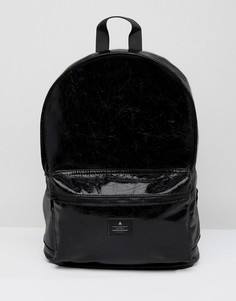 Рюкзак из блестящей искусственной кожи ASOS - Черный