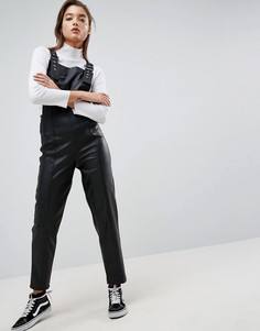 Комбинезон из искусственной кожи ASOS - Черный