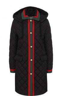 Приталенное стеганое пальто с капюшоном Gucci