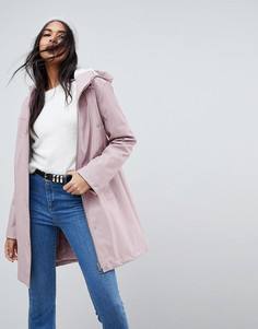 Дождевик с искусственным мехом ASOS Premium - Розовый