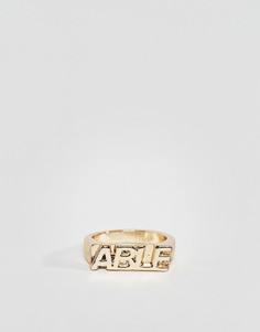 Золотистое кольцо Chained & Able Able - Золотой