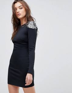 Облегающее платье мини с открытой спиной и отделкой ASOS - Черный