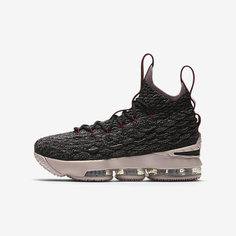 Баскетбольные кроссовки для школьников LeBron 15 Nike