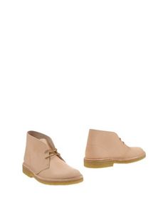 Полусапоги и высокие ботинки Clarks