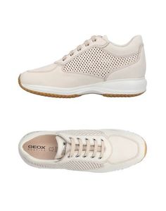 Низкие кеды и кроссовки Geox