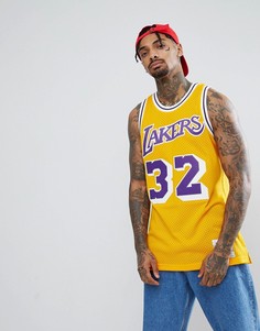 Желтая майка с логотипом Lakers и надписью Johnson Mitchell & Ness - Желтый