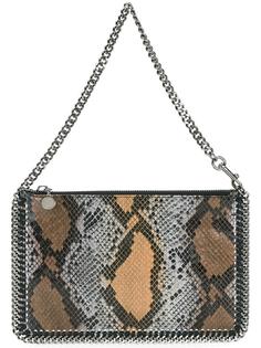 клатч с эффектом змеиной кожи Falabella Stella McCartney