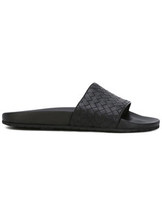 плетеные шлепанцы Bottega Veneta