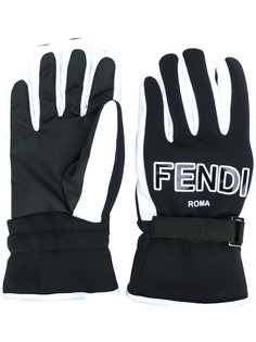 перчатки с логотипами FF Fendi