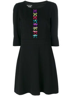платье с вышитыми бантами  Boutique Moschino