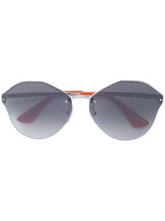 крупные округлые солнцезащитные очки Prada Eyewear