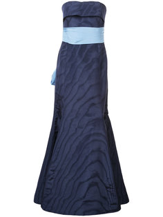 длинное платье с широким поясом Oscar de la Renta