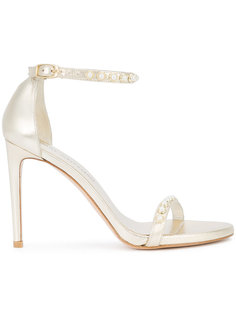 босоножки с жемчужной отделкой Stuart Weitzman