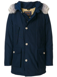 парка с меховой отделкой капюшона Woolrich