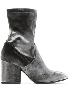 бархатные ботильоны Strategia