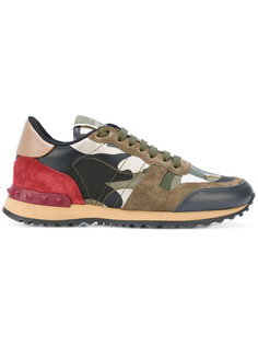 камуфляжные кроссовки Valentino