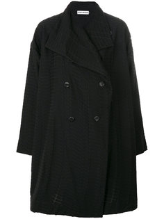 двубортное пальто  Issey Miyake
