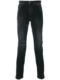джинсы с рваными деталями Low Brand