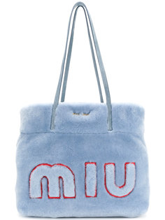 меховая сумка-тоут с логотипом Miu Miu