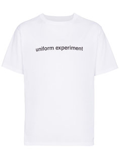футболка с логотипом и звездами Uniform Experiment