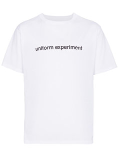 футболка с логотипом и звездами Uniform Experiment